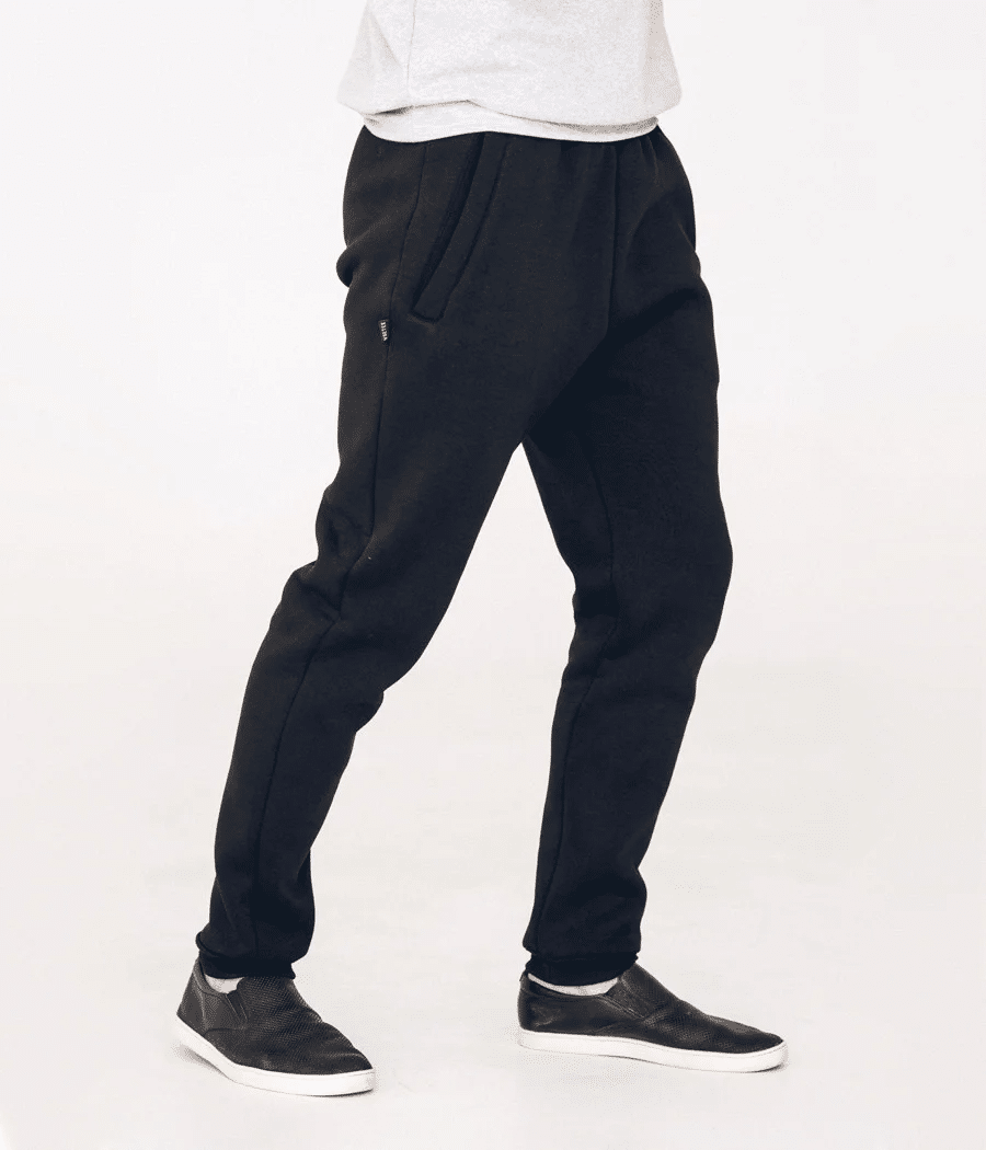 Спортивні штани / Утепленні / PNG.studio